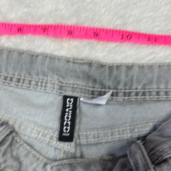 Divided Gray Flare Wide-Leg Jeans - Picture 5 of 9